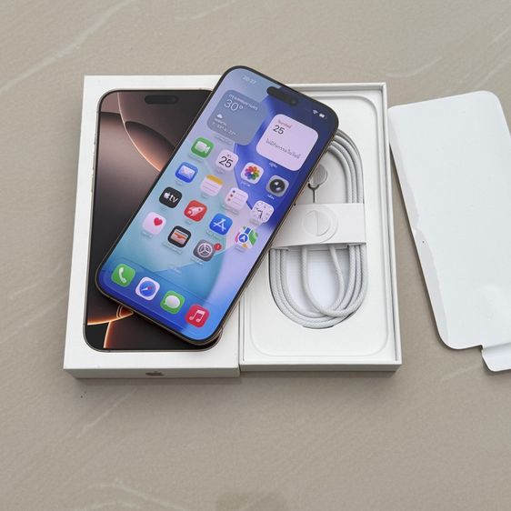 256 GB iphone 16 pro max 256g