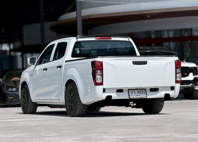Isuzu D-MAX 2020 1.9 S ดีเซล เกียร์ธรรมดา ขาว รูปที่ 4