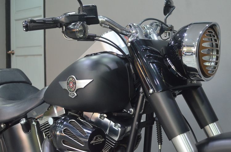 Harley Fat Boy Lo ปี 2014 สีดำ Black Denim รูปที่ 8