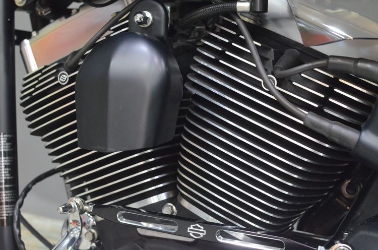 Harley Fat Boy Lo ปี 2014 สีดำ Black Denim รูปที่ 17