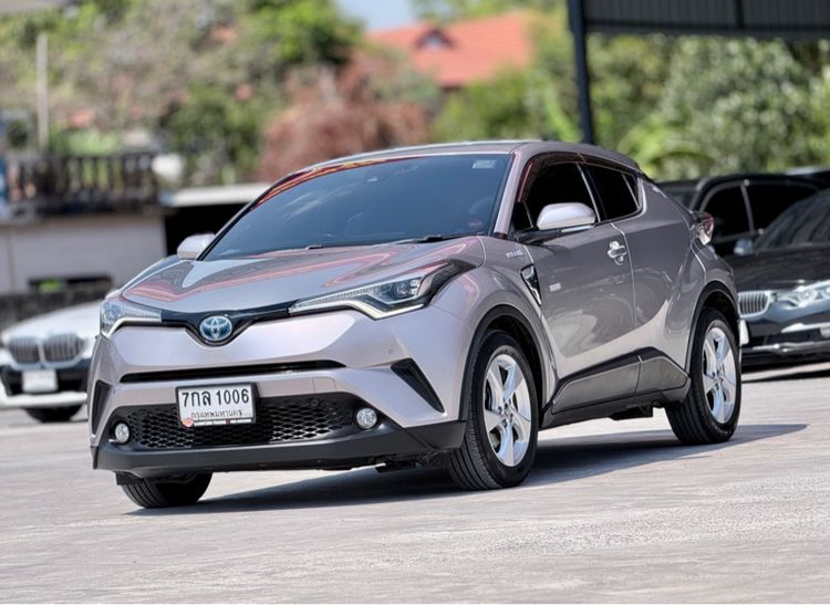 Toyota C-HR 2018 1.8 Hybrid Hi Utility-car ไฮบริด ไม่ติดแก๊ส เกียร์อัตโนมัติ เทา รูปที่ 3