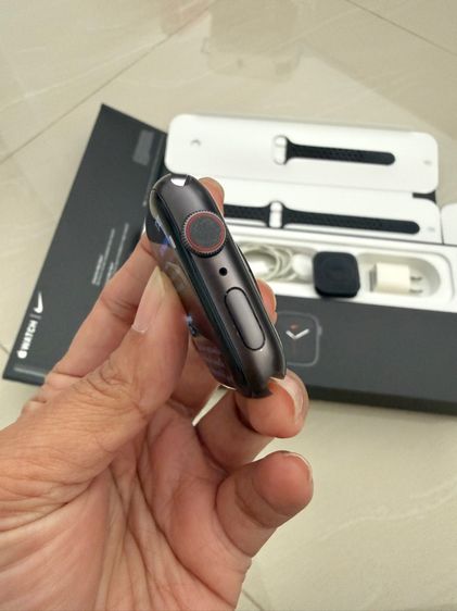 apple watch nike S5 44mm cel รูปที่ 3