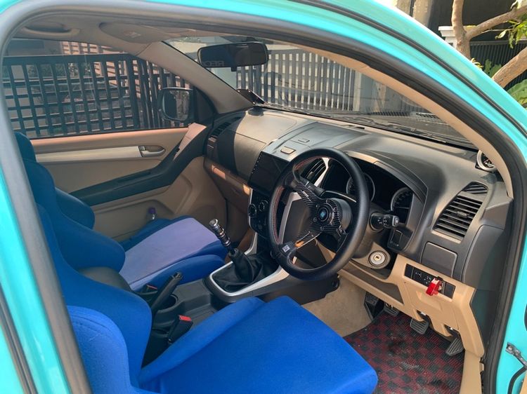 Isuzu D-MAX 2016 1.9 S ดีเซล เกียร์ธรรมดา เขียว รูปที่ 3