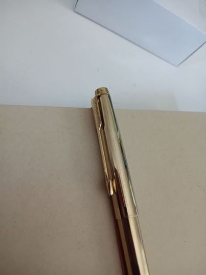 ปากกาลูกลื่นสีทอง รูปที่ 2