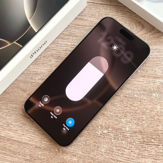 ขายเทิร์น iPhone 16 Pro Max 256 สีธรรมชาติ แบต 94 สวยกริ๊บ ไร้ตำหนิ เดิมๆ ครบกล่อง รูปที่ 4