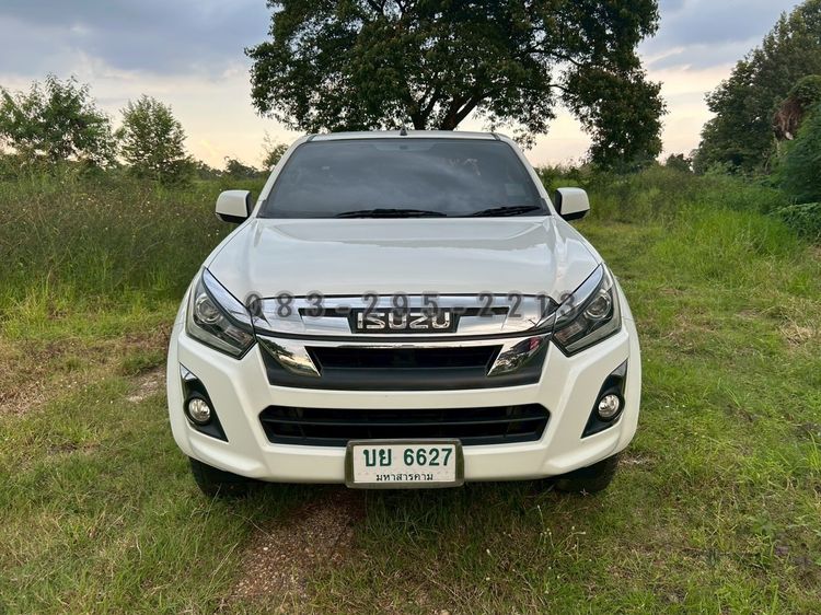 Isuzu D-MAX 2017 1.9 Hi-Lander Z Pickup ดีเซล ไม่ติดแก๊ส เกียร์ธรรมดา ขาว รูปที่ 3