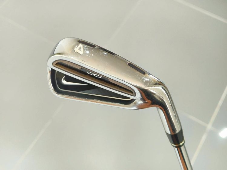 เหล็ก     4       NIKE    CCI         มือสองญี่ปุ่น  รูปที่ 3