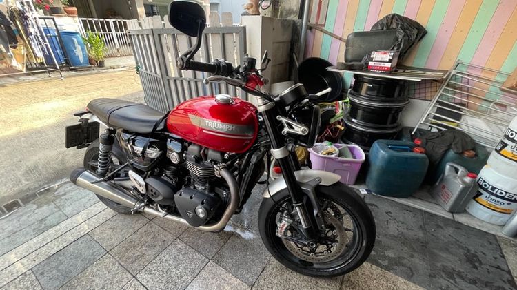 Triumph Speed Twin 1200 รูปที่ 3