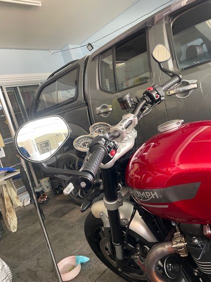 Triumph Speed Twin 1200 รูปที่ 9