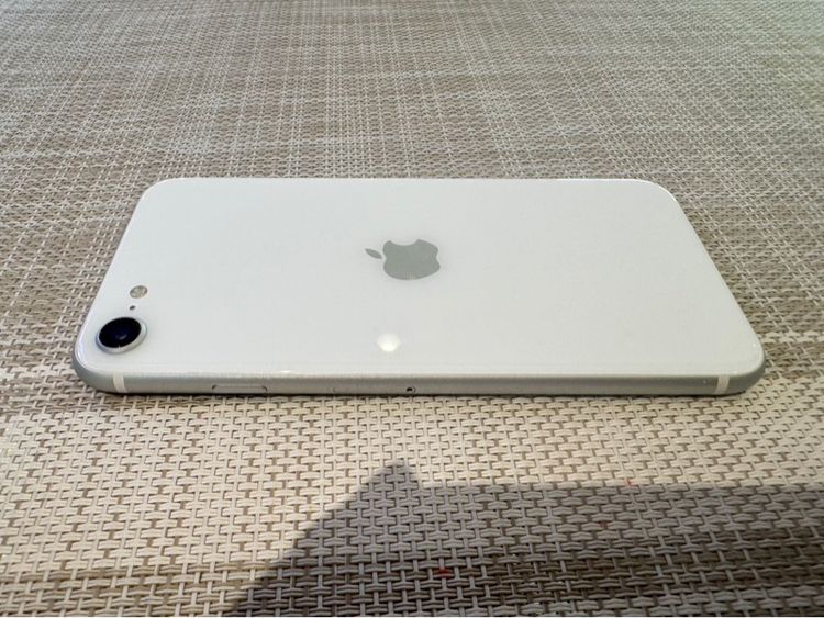 iPhone SE 2 สีขาว 128 รูปที่ 3