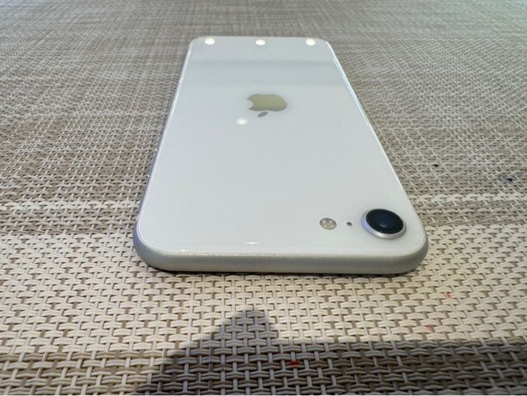 iPhone SE 2 สีขาว 128 รูปที่ 4