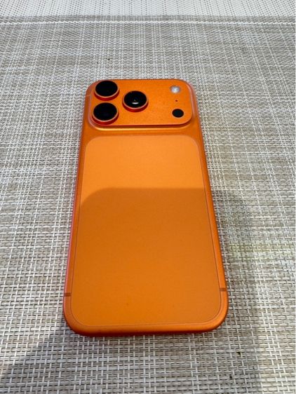 256 GB iPhone 17 Pro 256 สีส้ม ผ่อนได้