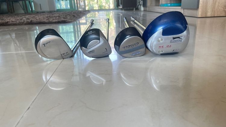 ไดร์ฟเวอร์และหัวไม้ 3กอล์ฟ รูปที่ 2