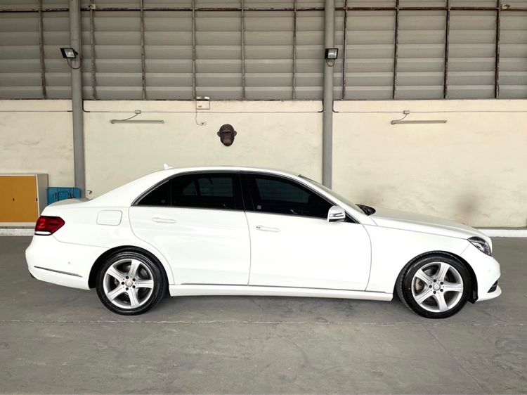 Mercedes-Benz E-Class 2015 E200 Sedan เบนซิน ไม่ติดแก๊ส เกียร์อัตโนมัติ ขาว รูปที่ 3