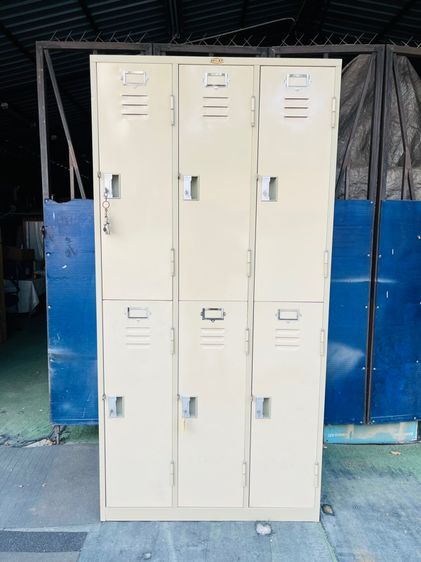 เหล็ก ตู้ล๊อคเกอร์ Locker ยี่ห้อ Lucky แบบ 6 ช่อง