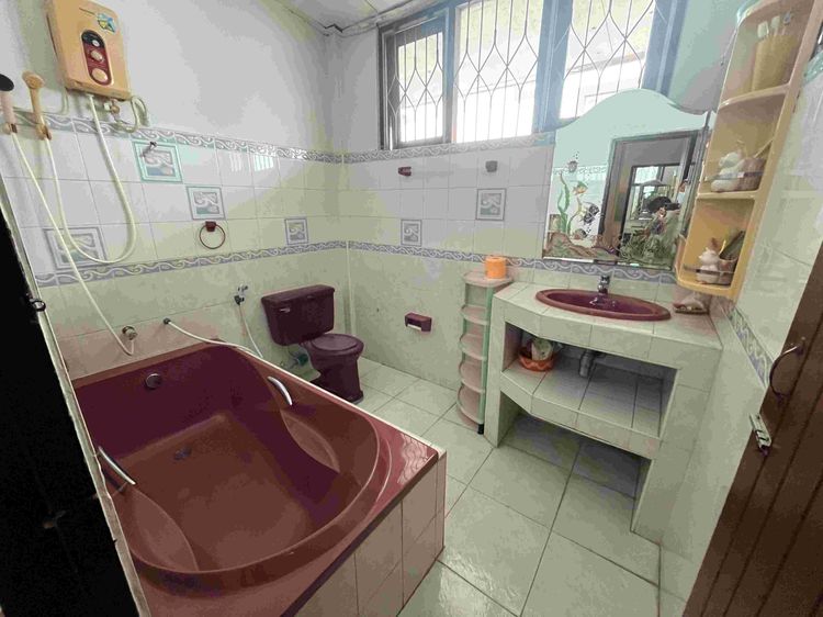 อื่นๆ ตกแต่งครบ สร้างเสร็จก่อน 2010 ขายด่วน บ้านริมคลอง 2 ชั้น 90 ตารางวา ปรีดี 26 สุขุมวิท 71 ทำเลสุขุมวิท ใกล้ เอกมัย ทองหล่อ รูปที่ 2