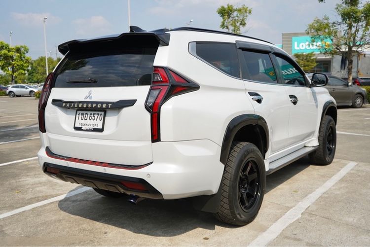 Mitsubishi Pajero Sport 2021 2.4 GT Premium Elite Edition 4WD Utility-car ดีเซล ไม่ติดแก๊ส เกียร์อัตโนมัติ ขาว รูปที่ 3