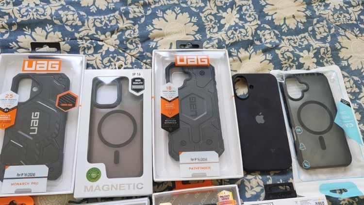 ขายเคส iPhone 16 9 ชิ้น 4 ชิ้นเป็นของแท้