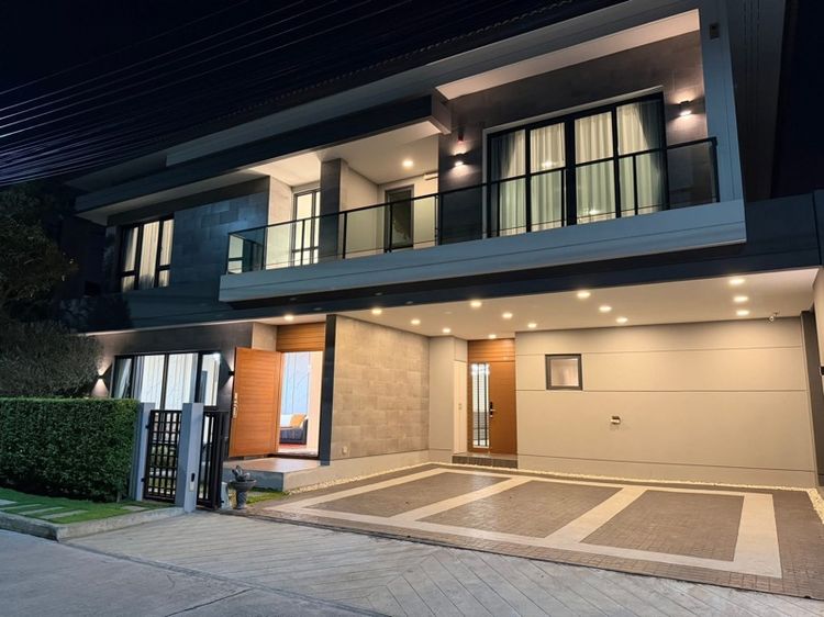 ตกแต่งครบ ขายหรือเช่าบ้านสวย
