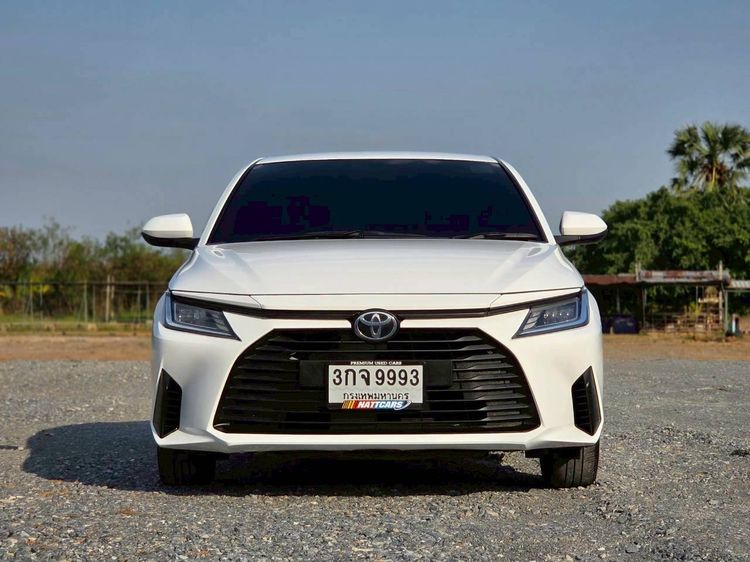 Toyota Yaris ATIV 2017 1.2 Sport Sedan เบนซิน ไม่ติดแก๊ส เกียร์อัตโนมัติ ขาว รูปที่ 2