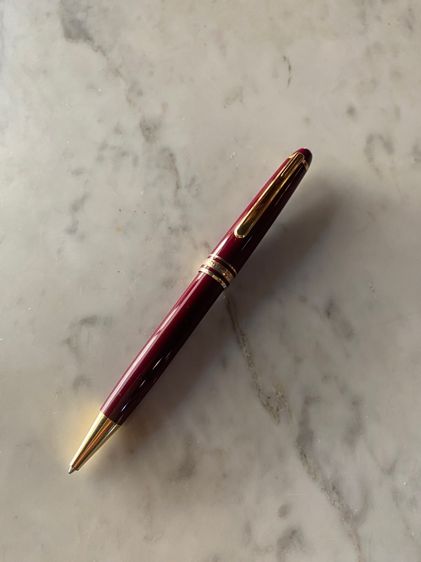 Montblanc Meiterstuck Burgundy ลูกลื่น มือสอง