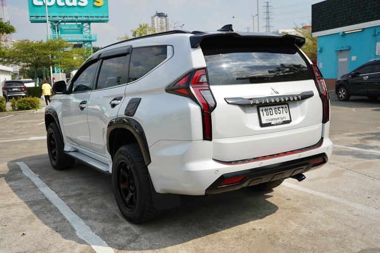 Mitsubishi Pajero Sport 2021 2.4 GT Premium Limited Edition Utility-car ดีเซล ไม่ติดแก๊ส เกียร์อัตโนมัติ ขาว รูปที่ 4