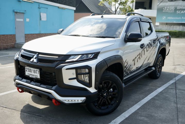 Mitsubishi Triton 2021 2.4 GT Premium 4WD Pickup ดีเซล ไม่ติดแก๊ส เกียร์อัตโนมัติ ขาว รูปที่ 4