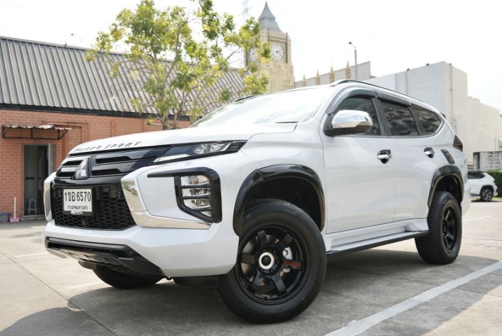 Mitsubishi Pajero Sport 2021 2.4  GT Premium Elite Edition  2WD Utility-car ดีเซล ไม่ติดแก๊ส เกียร์อัตโนมัติ ขาว รูปที่ 3