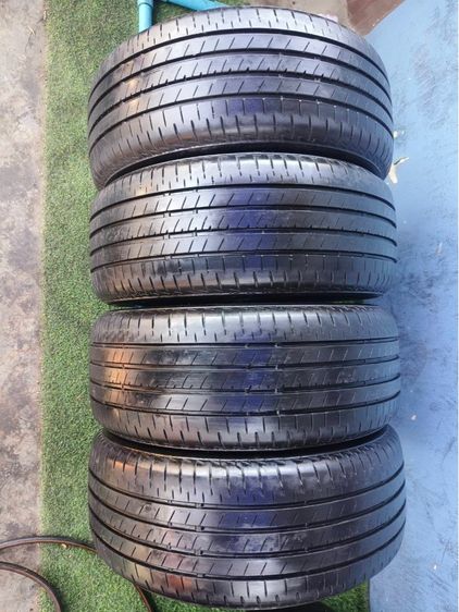 ยาง Bridgestone t005a 235 45 18 ปี 24 ชุดละ 6,000 บาทครับ