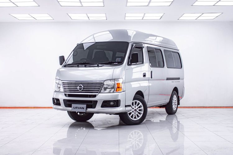 Nissan Urvan 2006 3.0 Base Van ดีเซล ไม่ติดแก๊ส เกียร์ธรรมดา เทา