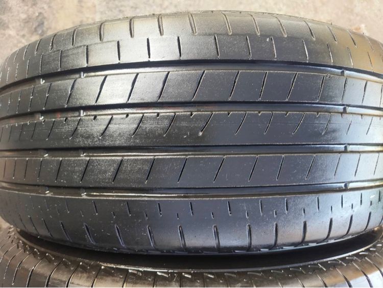 ยาง Bridgestone t005a 215 55 17 ปี 25 ชุดละ 6,000 บาทครับ รูปที่ 3