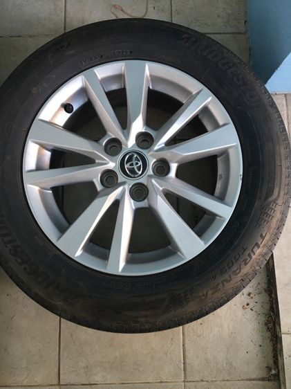  ล้อ Camry ACV70 ขอบ 16 นิ้ว