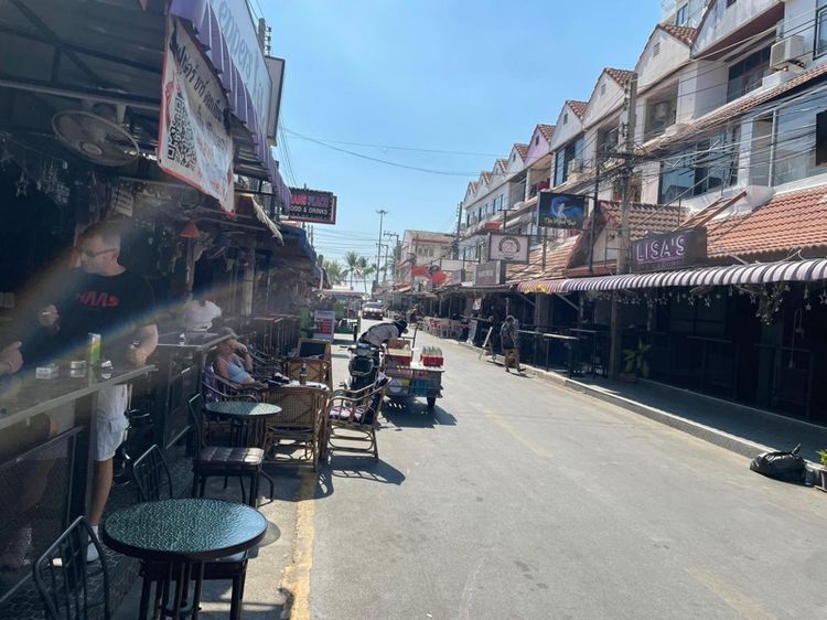 บาร์พัทยาใต้ (จอมเทียน) รูปที่ 5