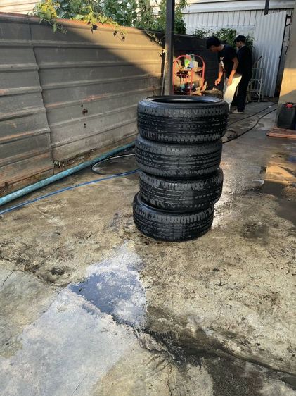 ขายยางมิชลิน 225 45 17 ติด toyota altis ยังไม่ช้ำไม่บวม ยางปี 22 ใช้งานมา รูปที่ 6