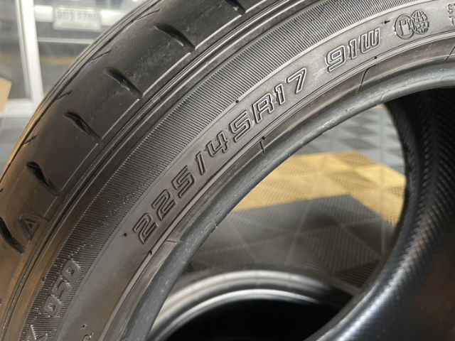 ขายยางมิชลิน 225 45 17 ติด toyota altis ยังไม่ช้ำไม่บวม ยางปี 22 ใช้งานมา รูปที่ 4