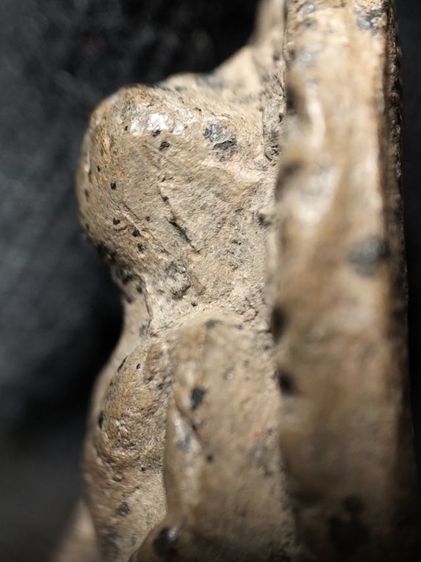 พระรอดลำพูนพิมพ์เล็กครับ รูปที่ 10