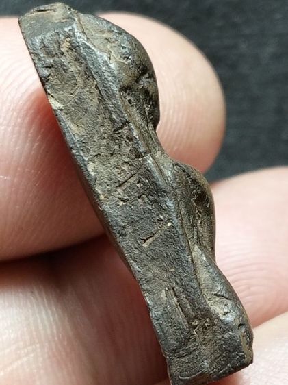 พระผงสุพรรณเนื้อดินครับ รูปที่ 7