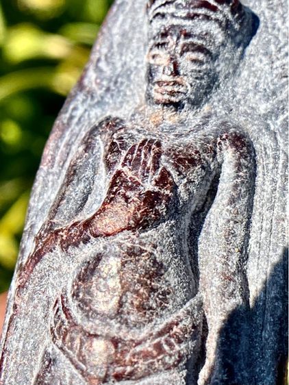 พระร่วงหลังรางปืน กรุวัดมหาธาตราชวรวิหาร กรุวัดพระปรางค์ สุโขทัย รูปที่ 6