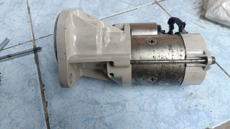 ไดรสตาร์ทอีซุซุ