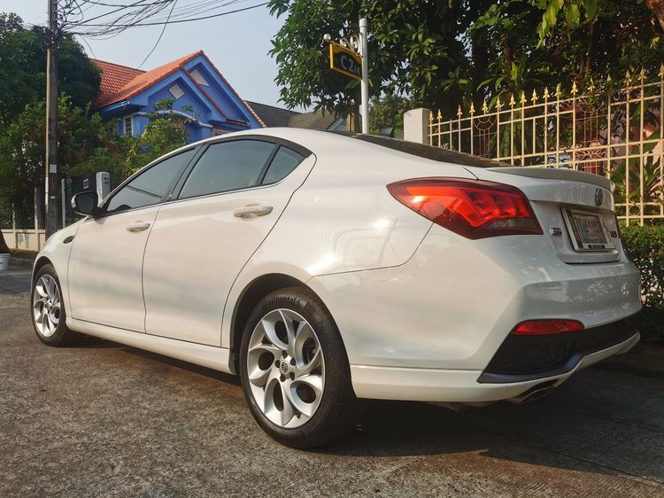 MG MG6 2018 1.8 D Sedan เบนซิน ไม่ติดแก๊ส เกียร์อัตโนมัติ ขาว รูปที่ 2