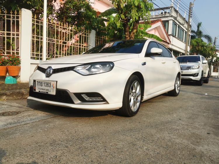 รถ MG MG6 1.8 D สี ขาว