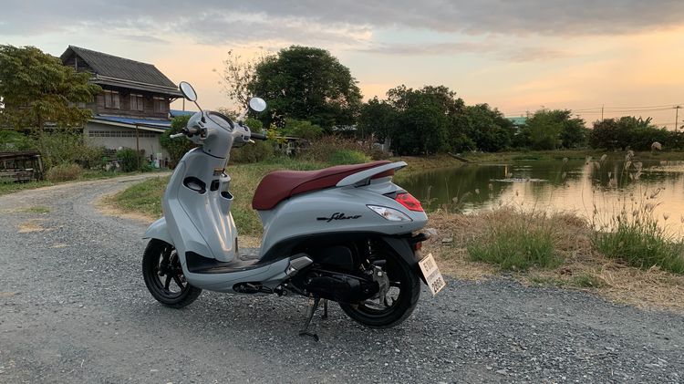 Yamaha Grand Filano Hybrid เล่มครบ รูปที่ 5