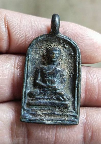 พระเก่า ครับ