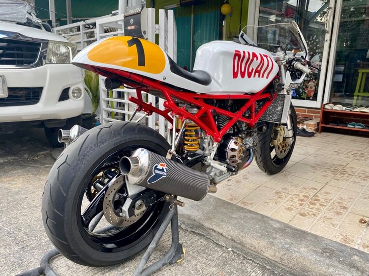 Ducati custom หล่อๆ รูปที่ 6