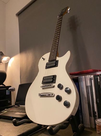 กีต้าร์ หล่อๆ รูปที่ 2