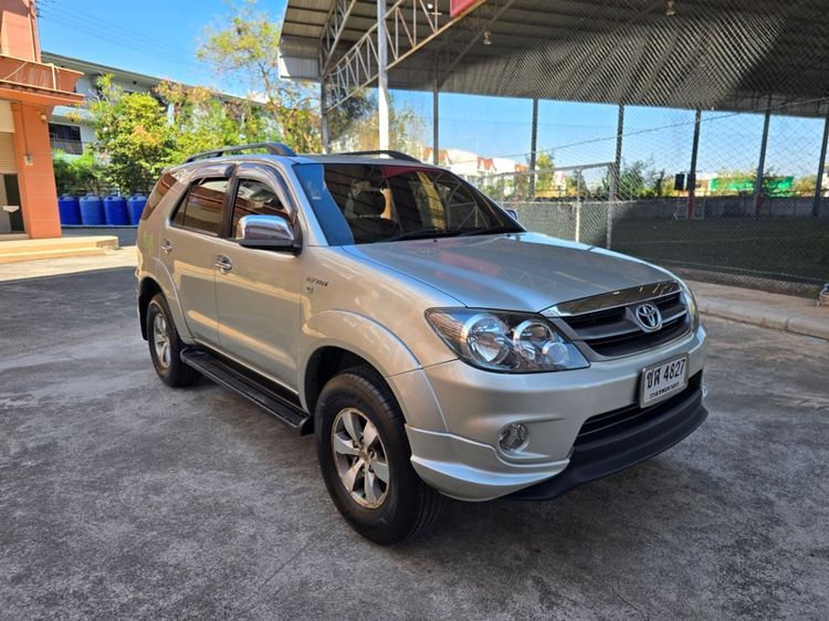 Toyota Fortuner 2008 2.7 V Utility-car เบนซิน ไม่ติดแก๊ส เกียร์อัตโนมัติ บรอนซ์ทอง รูปที่ 2
