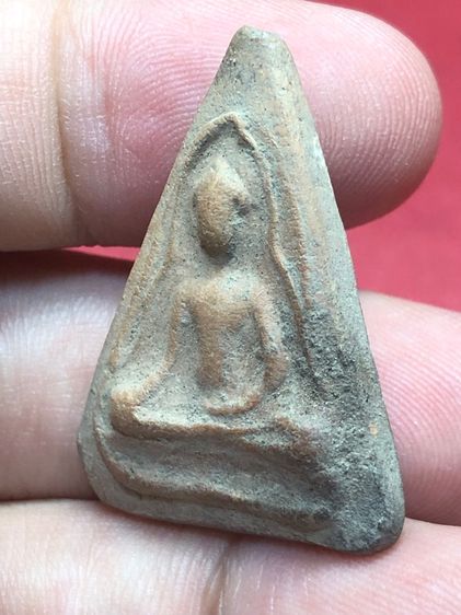 พระนางพญาบางขลังเนื้อดิน รูปที่ 5