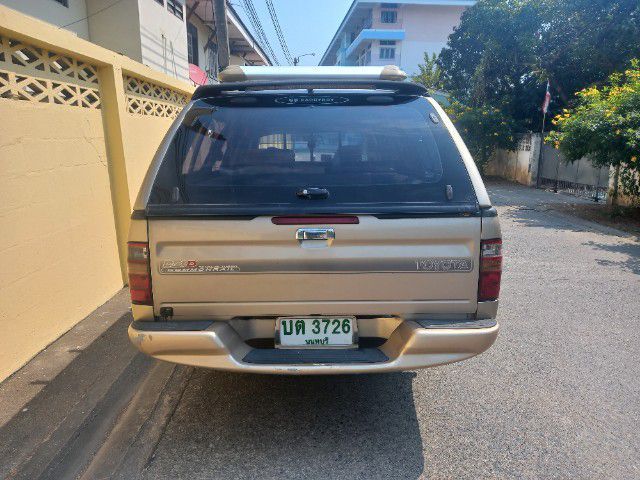 Toyota Hilux Tiger D4D 2003 รุ่นย่อยอื่นๆ Pickup ดีเซล บรอนซ์ทอง รูปที่ 3
