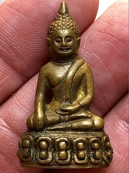 พระกริ่งเก่าคะ