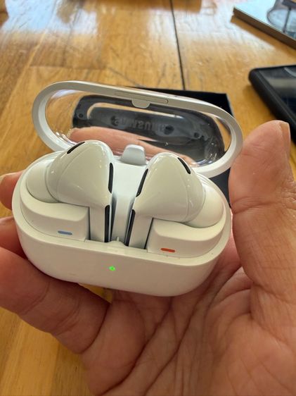 Samsung galaxy buds3 pro สีขาว สวย ครบกล่อง รูปที่ 4